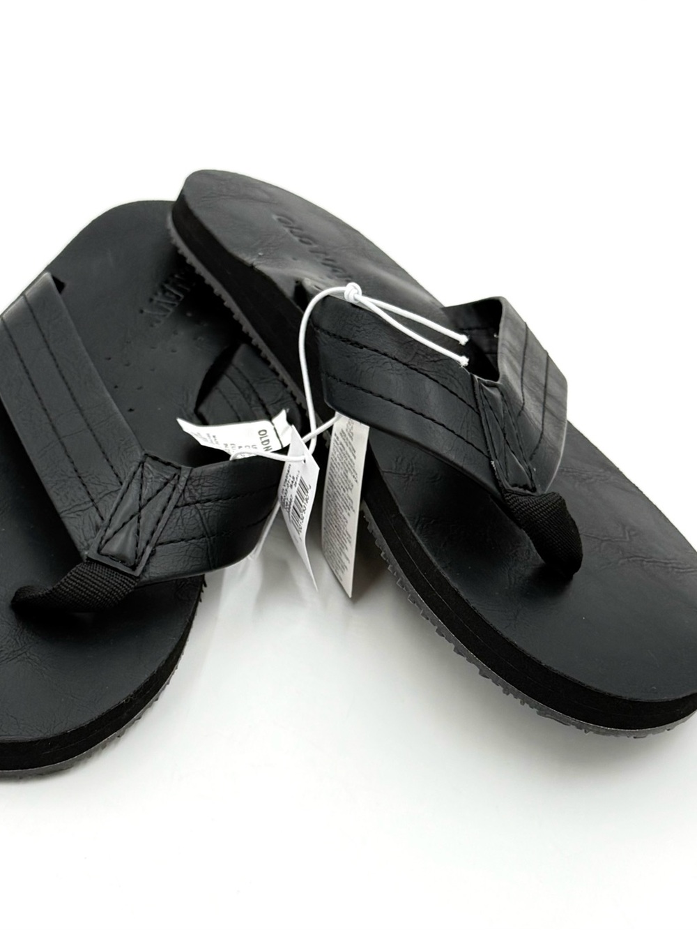 NWT Old Navy Black Flip Flop Sandals Size 6-7